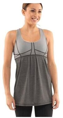 LULULEMON Run Your Heart Out Pleated Racerback Tank Top Yoga Running Workout 10